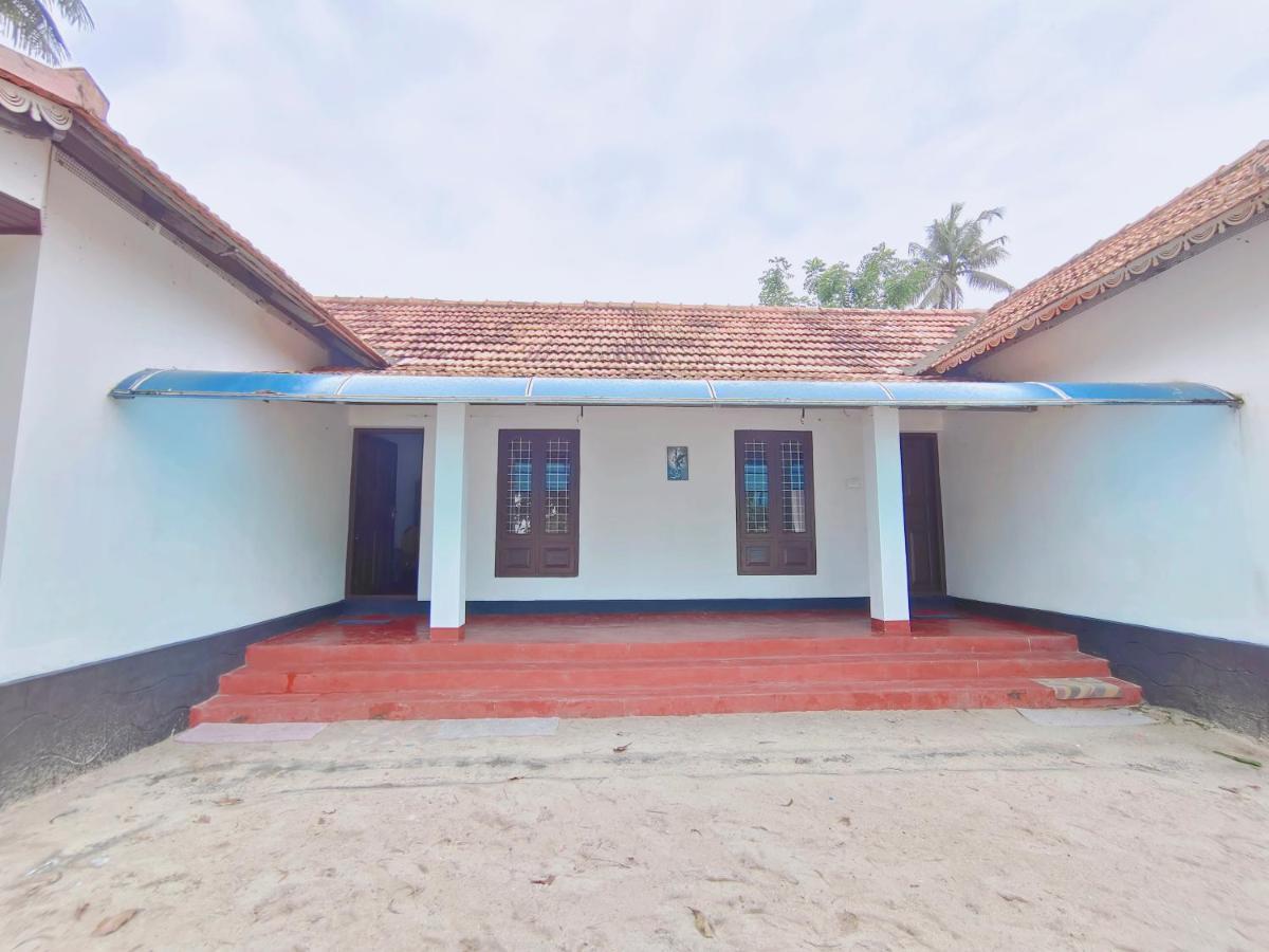 Ammus Marari Beach Villa Alappuzha Esterno foto